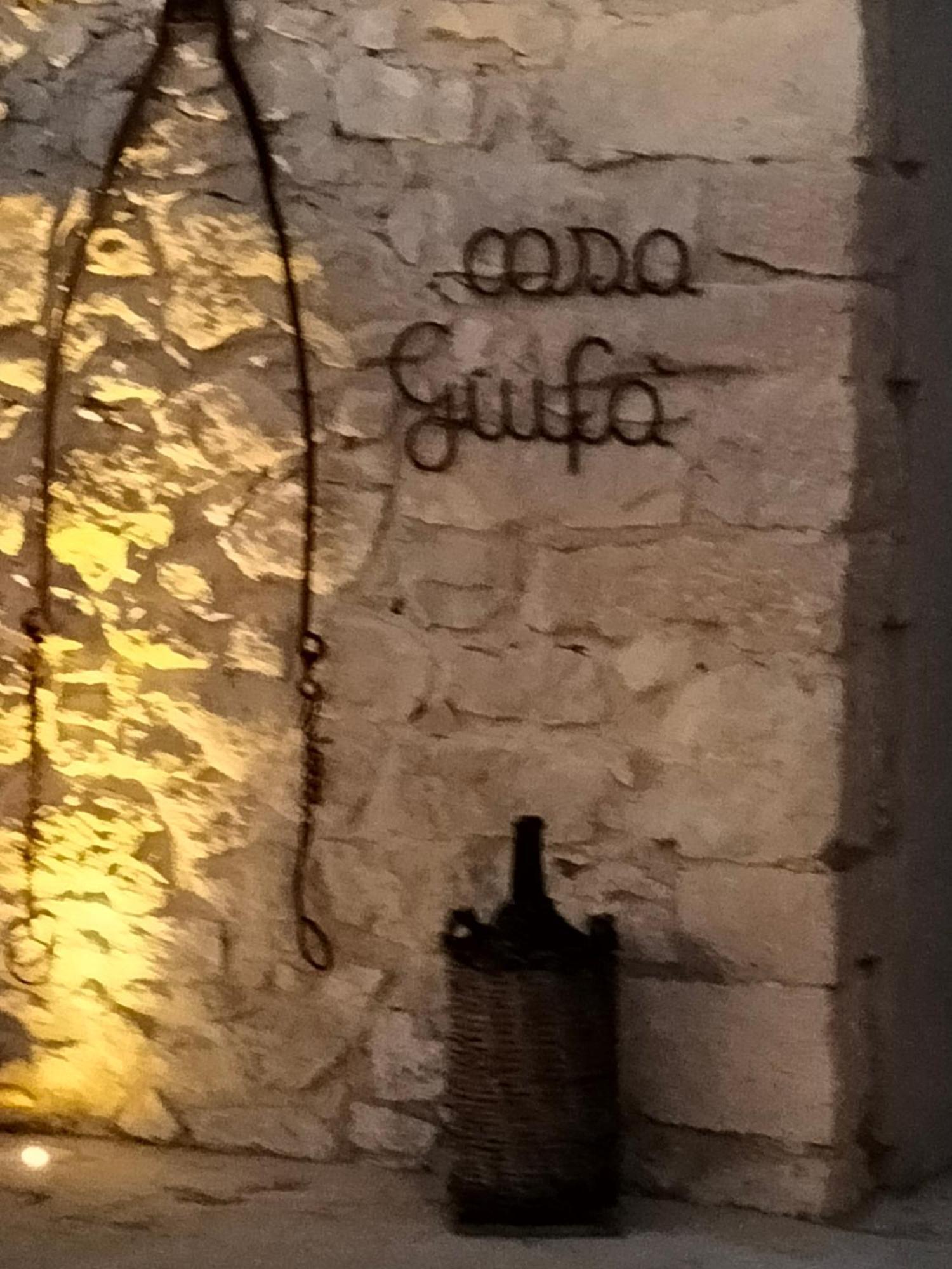 Casa Giufa B&B Chiaramonte Gulfi Bagian luar foto
